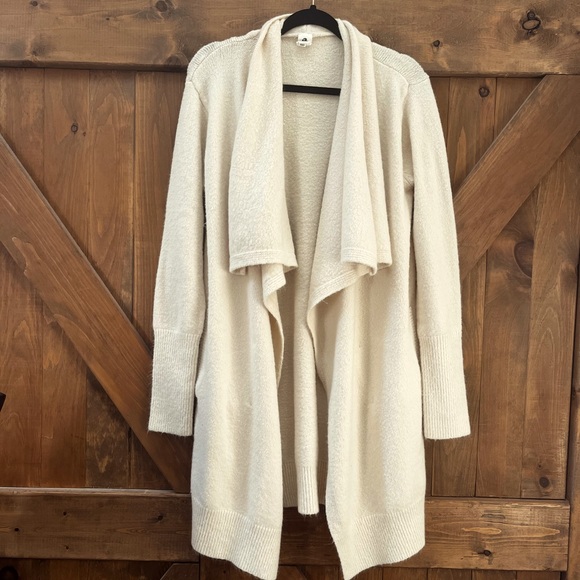 Vici Sweaters - Vici Fireside Knit Cardigan XS/S